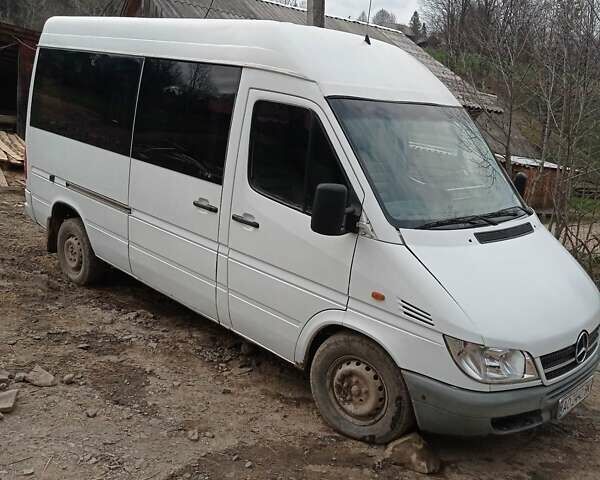 Білий Мерседес Sprinter, об'ємом двигуна 2.1 л та пробігом 405 тис. км за 5500 $, фото 3 на Automoto.ua