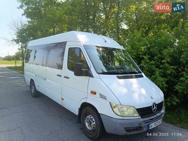 Белый Мерседес Sprinter, объемом двигателя 2.15 л и пробегом 200 тыс. км за 8500 $, фото 8 на Automoto.ua