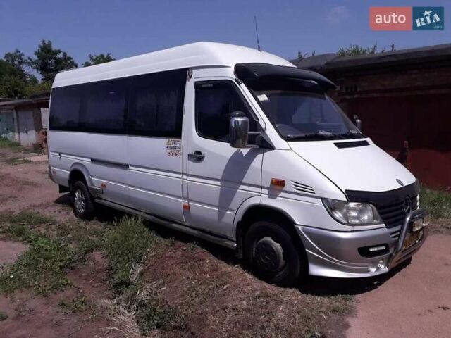 Мерседес Sprinter 2001 у Кривому Розі на Automoto.ua Білий Мерседес Sprinter, об'ємом двигуна 2.15 л та пробігом 113 тис. км за 13000 $, фото 5 на Automoto.ua