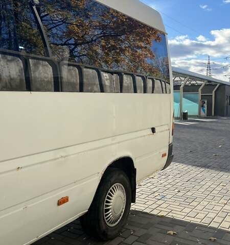 Білий Мерседес Sprinter, об'ємом двигуна 2.2 л та пробігом 902 тис. км за 7900 $, фото 4 на Automoto.ua