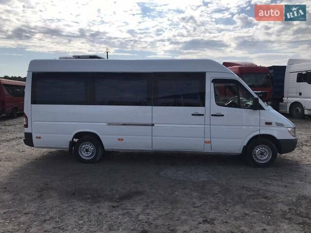 Білий Мерседес Sprinter, об'ємом двигуна 2.15 л та пробігом 500 тис. км за 11500 $, фото 1 на Automoto.ua