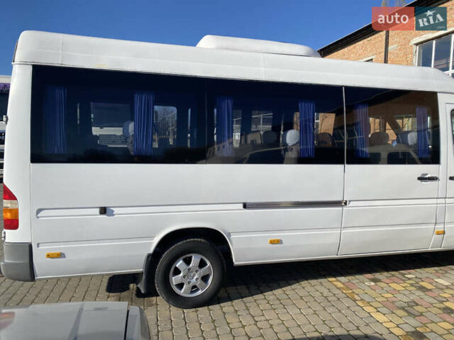Білий Мерседес Sprinter, об'ємом двигуна 2.7 л та пробігом 10 тис. км за 17000 $, фото 6 на Automoto.ua
