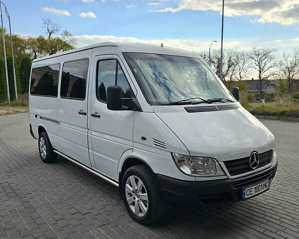 Білий Мерседес Sprinter, об'ємом двигуна 2.1 л та пробігом 483 тис. км за 6800 $, фото 1 на Automoto.ua