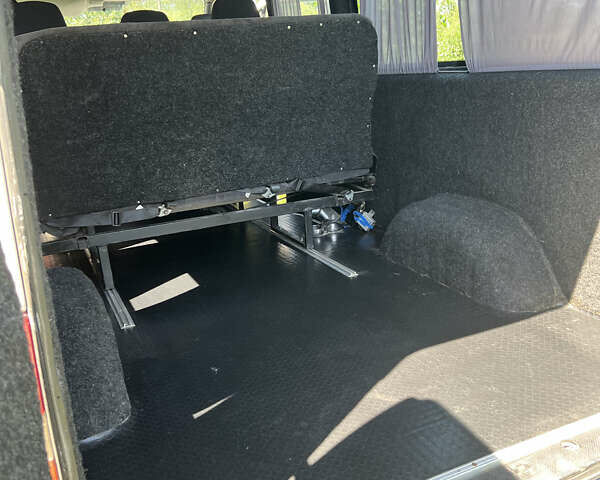 Белый Мерседес Sprinter, объемом двигателя 2.2 л и пробегом 100 тыс. км за 7000 $, фото 5 на Automoto.ua