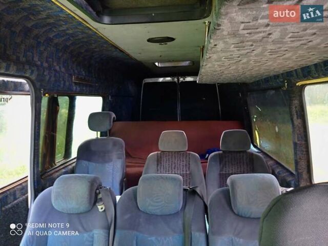 Белый Мерседес Sprinter, объемом двигателя 2.2 л и пробегом 250 тыс. км за 8200 $, фото 7 на Automoto.ua