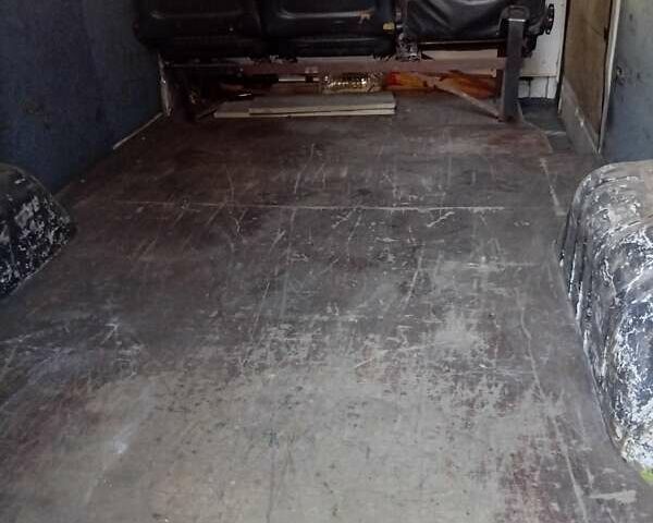 Білий Мерседес Sprinter, об'ємом двигуна 2.1 л та пробігом 247 тис. км за 6000 $, фото 7 на Automoto.ua