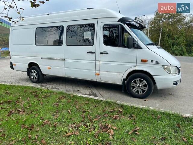 Белый Мерседес Sprinter, объемом двигателя 0 л и пробегом 5 тыс. км за 8700 $, фото 8 на Automoto.ua