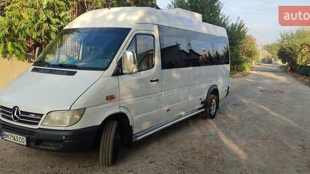 Белый Мерседес Sprinter, объемом двигателя 2.7 л и пробегом 700 тыс. км за 15000 $, фото 5 на Automoto.ua
