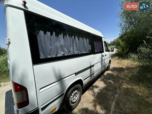 Білий Мерседес Sprinter, об'ємом двигуна 2.2 л та пробігом 685 тис. км за 4800 $, фото 4 на Automoto.ua
