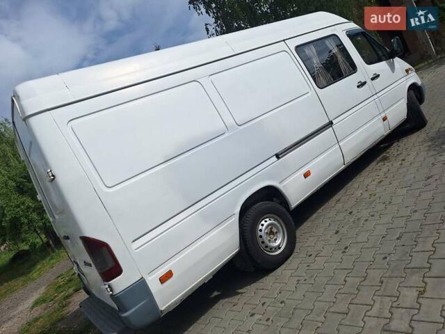 Белый Мерседес Sprinter, объемом двигателя 2.2 л и пробегом 413 тыс. км за 5900 $, фото 12 на Automoto.ua