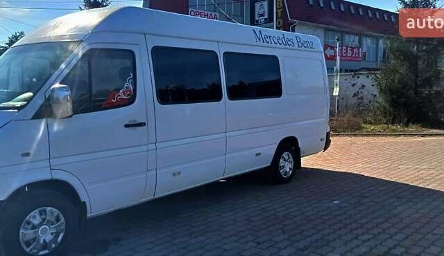 Белый Мерседес Sprinter, объемом двигателя 2.2 л и пробегом 250 тыс. км за 8200 $, фото 6 на Automoto.ua