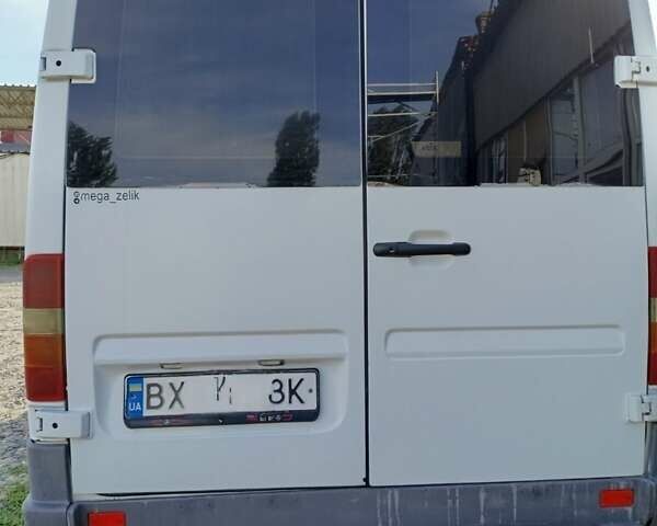 Белый Мерседес Sprinter, объемом двигателя 0 л и пробегом 5 тыс. км за 12500 $, фото 1 на Automoto.ua