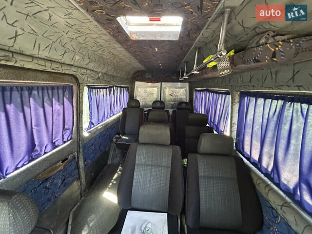 Білий Мерседес Sprinter, об'ємом двигуна 2.2 л та пробігом 685 тис. км за 4800 $, фото 11 на Automoto.ua