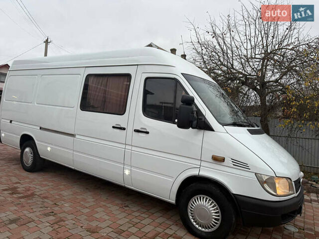 Белый Мерседес Sprinter, объемом двигателя 2.69 л и пробегом 600 тыс. км за 8999 $, фото 19 на Automoto.ua