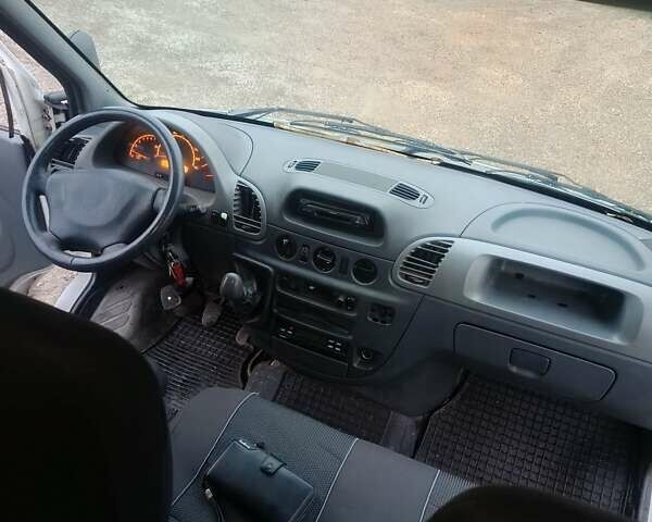 Білий Мерседес Sprinter, об'ємом двигуна 0 л та пробігом 400 тис. км за 9900 $, фото 15 на Automoto.ua