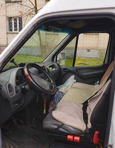 Білий Мерседес Sprinter, об'ємом двигуна 2.15 л та пробігом 600 тис. км за 7900 $, фото 3 на Automoto.ua