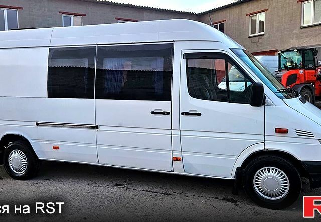 Білий Мерседес Sprinter, об'ємом двигуна 2.7 л та пробігом 387 тис. км за 5700 $, фото 11 на Automoto.ua