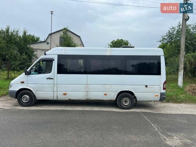 Білий Мерседес Sprinter, об'ємом двигуна 2.2 л та пробігом 250 тис. км за 6500 $, фото 5 на Automoto.ua