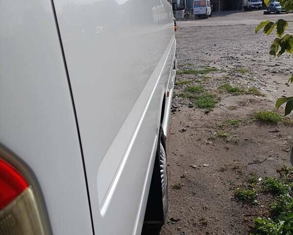 Белый Мерседес Sprinter, объемом двигателя 0 л и пробегом 5 тыс. км за 12500 $, фото 8 на Automoto.ua