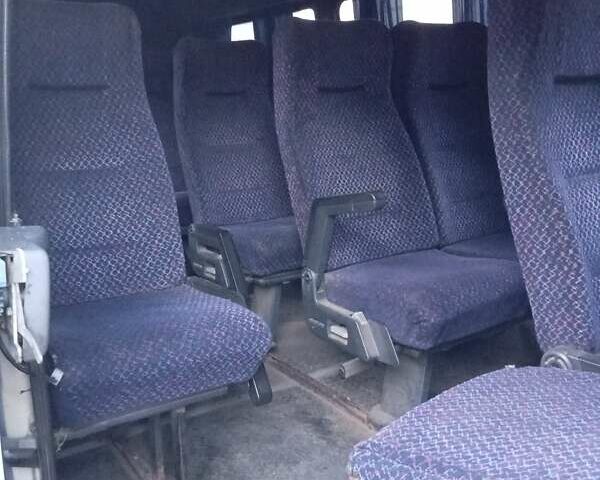 Мерседес Sprinter 2001 у Кам'янське (Дніпродзержинськ) на Automoto.ua Білий Мерседес Sprinter, об'ємом двигуна 2.15 л та пробігом 5 тис. км за 5000 $, фото 7 на Automoto.ua