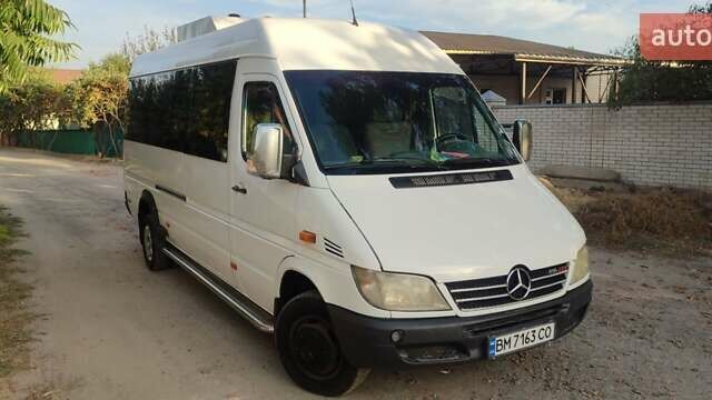 Белый Мерседес Sprinter, объемом двигателя 2.7 л и пробегом 700 тыс. км за 15000 $, фото 8 на Automoto.ua