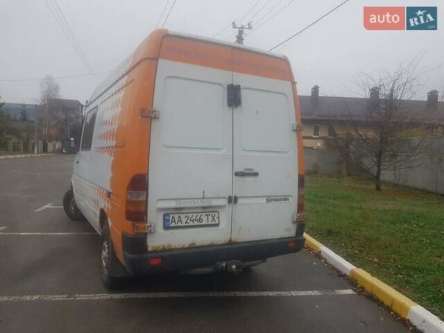 Белый Мерседес Sprinter, объемом двигателя 2.15 л и пробегом 360 тыс. км за 5800 $, фото 3 на Automoto.ua