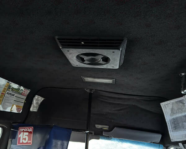 Белый Мерседес Sprinter, объемом двигателя 2.15 л и пробегом 800 тыс. км за 4104 $, фото 10 на Automoto.ua
