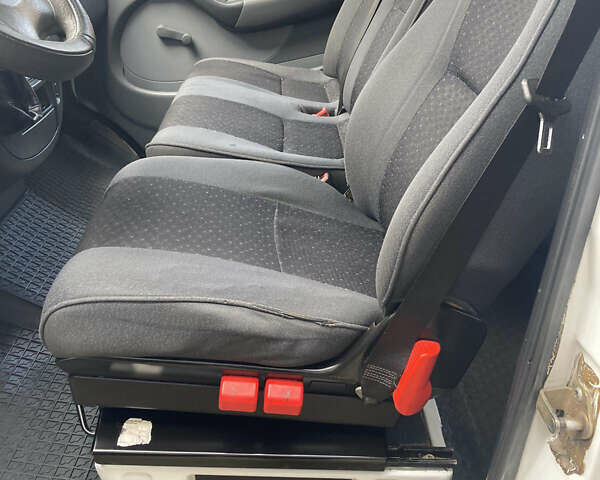 Білий Мерседес Sprinter, об'ємом двигуна 2.2 л та пробігом 468 тис. км за 9200 $, фото 13 на Automoto.ua