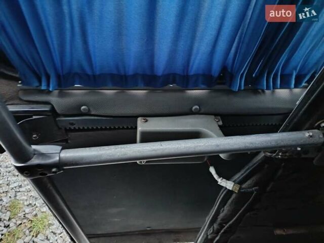 Белый Мерседес Sprinter, объемом двигателя 2.2 л и пробегом 530 тыс. км за 9000 $, фото 11 на Automoto.ua