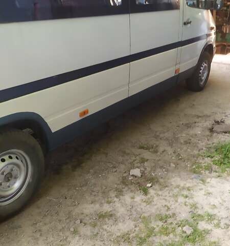 Білий Мерседес Sprinter, об'ємом двигуна 0 л та пробігом 6 тис. км за 5000 $, фото 8 на Automoto.ua