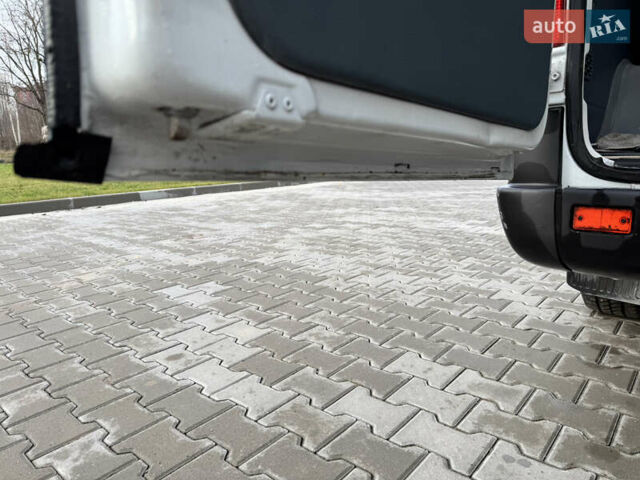 Білий Мерседес Sprinter, об'ємом двигуна 2.2 л та пробігом 361 тис. км за 9399 $, фото 23 на Automoto.ua