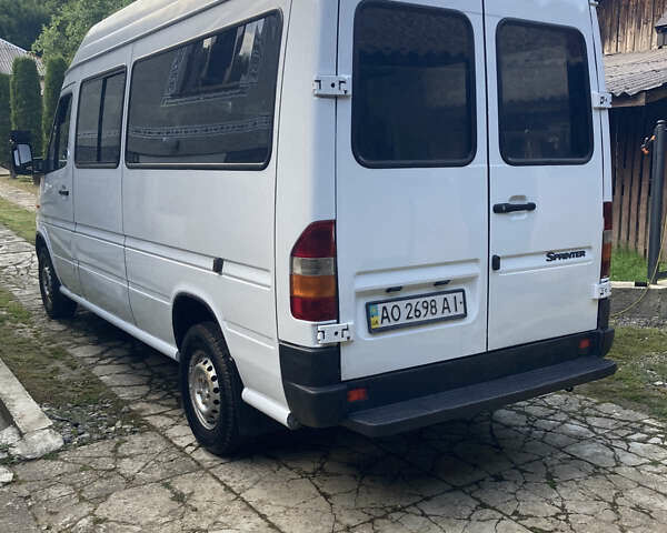 Білий Мерседес Sprinter, об'ємом двигуна 2.2 л та пробігом 468 тис. км за 9200 $, фото 23 на Automoto.ua