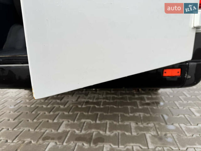 Білий Мерседес Sprinter, об'ємом двигуна 2.2 л та пробігом 361 тис. км за 9399 $, фото 25 на Automoto.ua