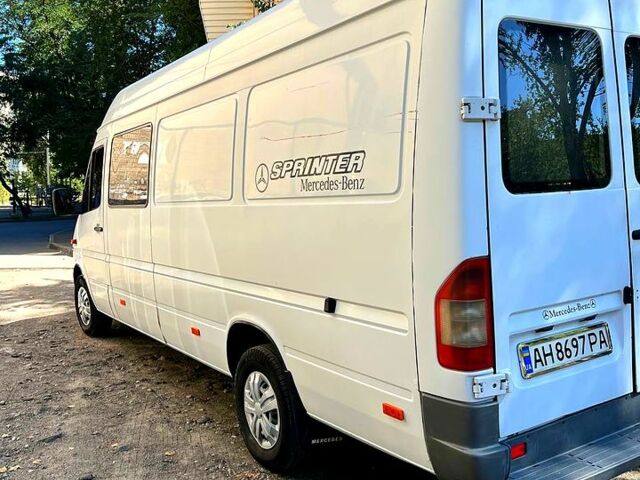 Білий Мерседес Sprinter, об'ємом двигуна 2.1 л та пробігом 355 тис. км за 7500 $, фото 1 на Automoto.ua