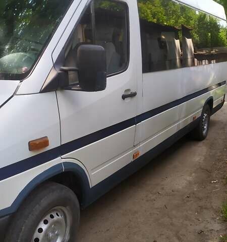 Білий Мерседес Sprinter, об'ємом двигуна 0 л та пробігом 6 тис. км за 5000 $, фото 7 на Automoto.ua