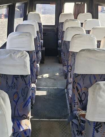 Белый Мерседес Sprinter, объемом двигателя 2.15 л и пробегом 809 тыс. км за 4500 $, фото 5 на Automoto.ua
