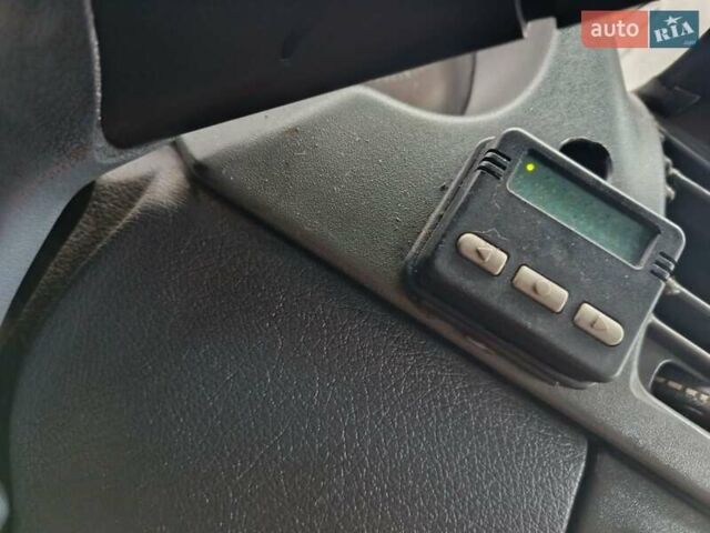 Белый Мерседес Sprinter, объемом двигателя 2.2 л и пробегом 530 тыс. км за 9000 $, фото 13 на Automoto.ua