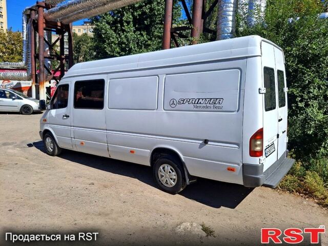 Білий Мерседес Sprinter, об'ємом двигуна 2.1 л та пробігом 355 тис. км за 7500 $, фото 13 на Automoto.ua