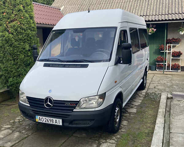 Білий Мерседес Sprinter, об'ємом двигуна 2.2 л та пробігом 468 тис. км за 9200 $, фото 27 на Automoto.ua