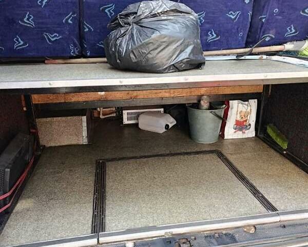 Білий Мерседес Sprinter, об'ємом двигуна 2.2 л та пробігом 600 тис. км за 13600 $, фото 8 на Automoto.ua