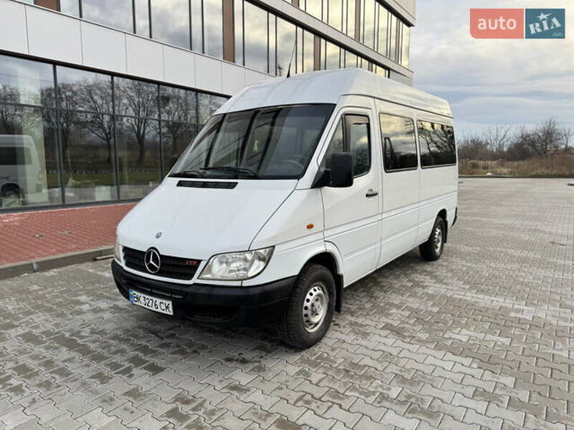 Білий Мерседес Sprinter, об'ємом двигуна 2.2 л та пробігом 361 тис. км за 9399 $, фото 4 на Automoto.ua