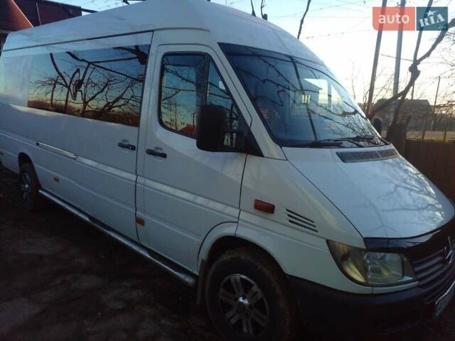 Білий Мерседес Sprinter, об'ємом двигуна 2.1 л та пробігом 199 тис. км за 9000 $, фото 1 на Automoto.ua