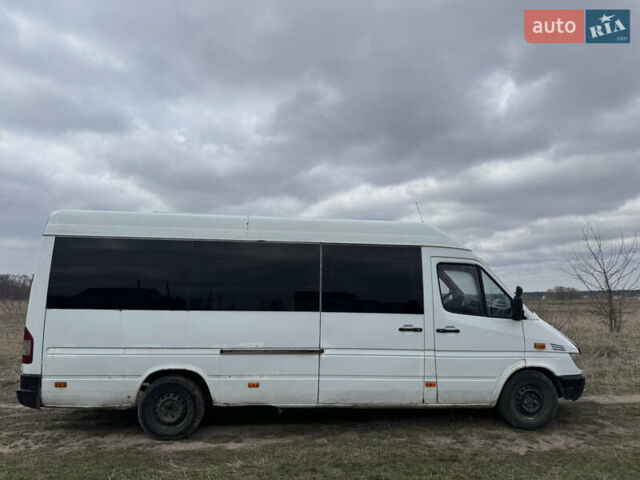 Білий Мерседес Sprinter, об'ємом двигуна 2.1 л та пробігом 850 тис. км за 4700 $, фото 18 на Automoto.ua