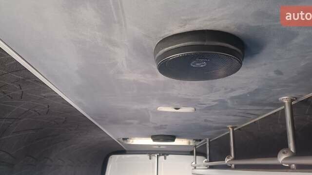 Белый Мерседес Sprinter, объемом двигателя 2.1 л и пробегом 2 тыс. км за 17000 $, фото 41 на Automoto.ua