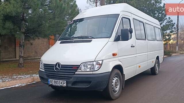 Белый Мерседес Sprinter, объемом двигателя 2.1 л и пробегом 2 тыс. км за 17000 $, фото 15 на Automoto.ua