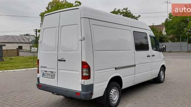 Белый Мерседес Sprinter, объемом двигателя 2.15 л и пробегом 600 тыс. км за 8700 $, фото 26 на Automoto.ua