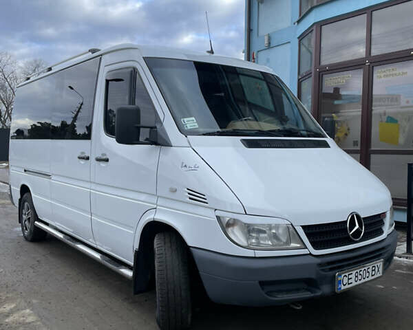 Белый Мерседес Sprinter, объемом двигателя 2.5 л и пробегом 500 тыс. км за 11600 $, фото 7 на Automoto.ua