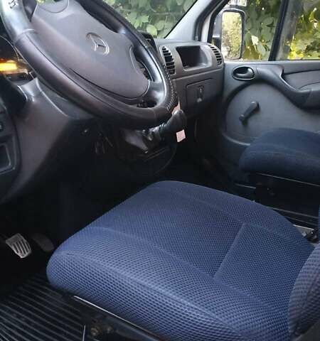 Білий Мерседес Sprinter, об'ємом двигуна 2.3 л та пробігом 550 тис. км за 10200 $, фото 2 на Automoto.ua