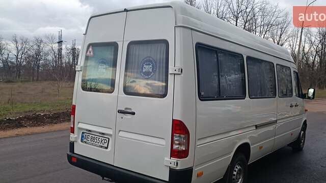 Белый Мерседес Sprinter, объемом двигателя 2.1 л и пробегом 2 тыс. км за 17000 $, фото 9 на Automoto.ua