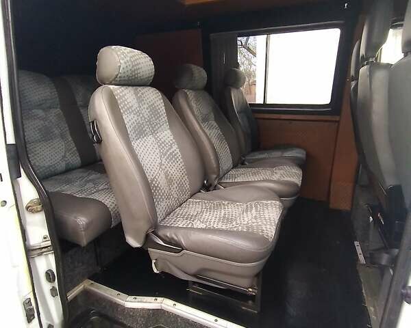 Білий Мерседес Sprinter, об'ємом двигуна 2.1 л та пробігом 650 тис. км за 8500 $, фото 3 на Automoto.ua